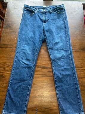 Levi's 311 Women's Jeans Blue Sz 30 Shaping Skinny Straight Raw Hem 29.5" Denim